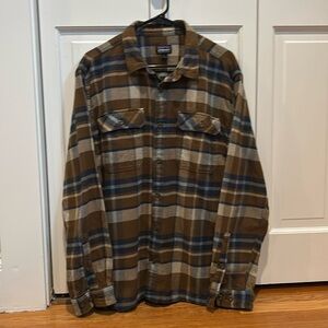 Patagonia Men’s Fjord Flannel Shirt - Size L - Brown/Blue